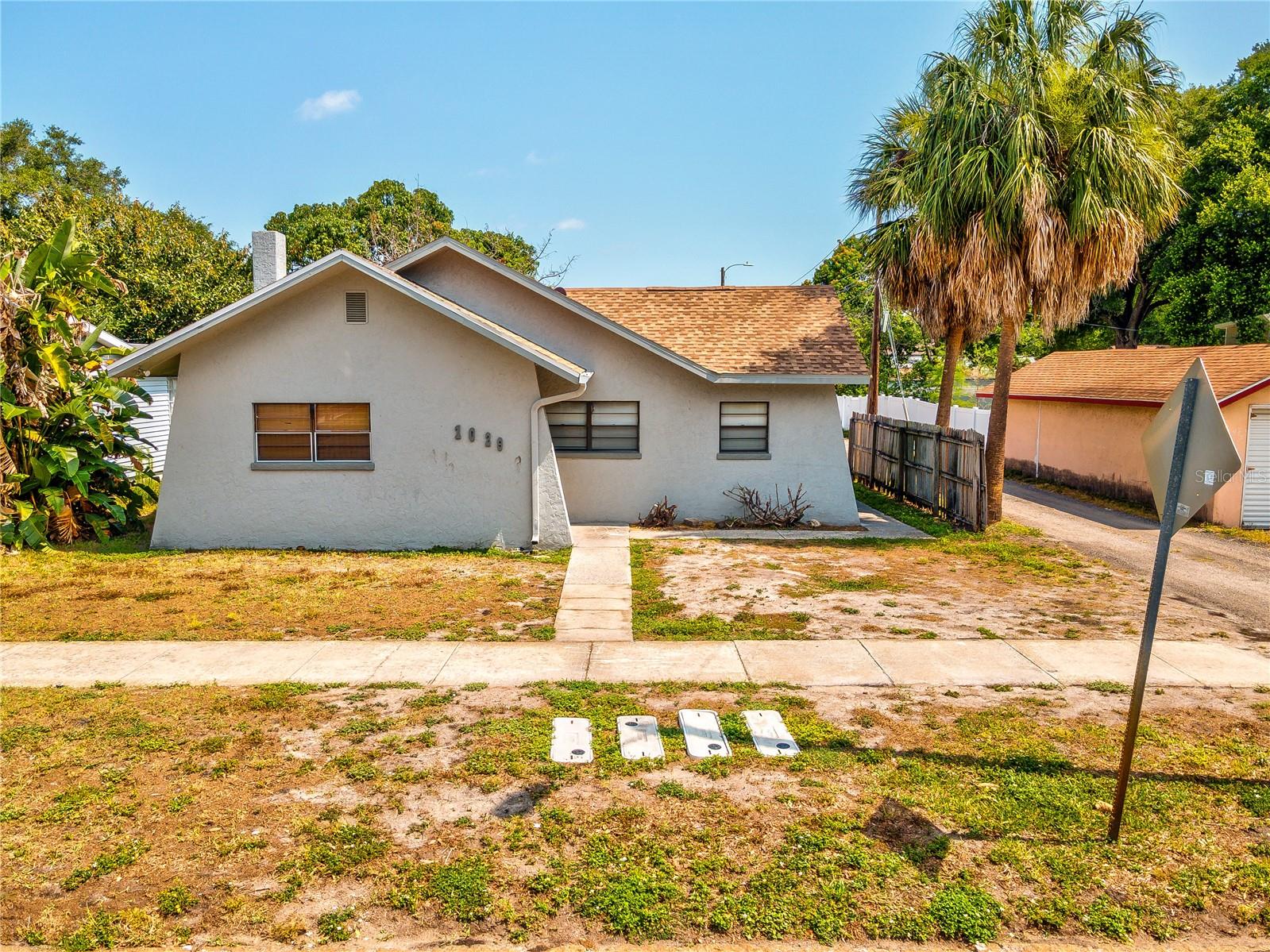 Welcome to a fantastic investment opportunity in the heart of St. Petersburg, FL! This well-maintained quadruplex offers four spacious units, each with its own unique charm and modern amenities. Located in a vibrant neighborhood, this property is perfect for those looking to expand
their real estate portfolio or for savvy buyers seeking rental income.
