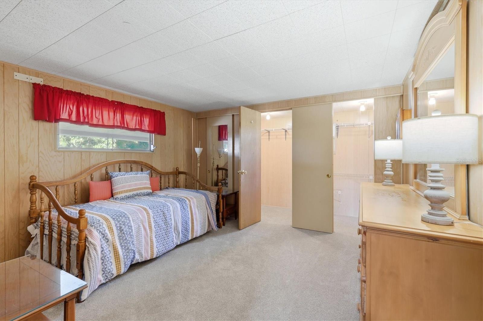 TIDEVUE/DE SOTO COMMUNITY UNIT ONE - Residential