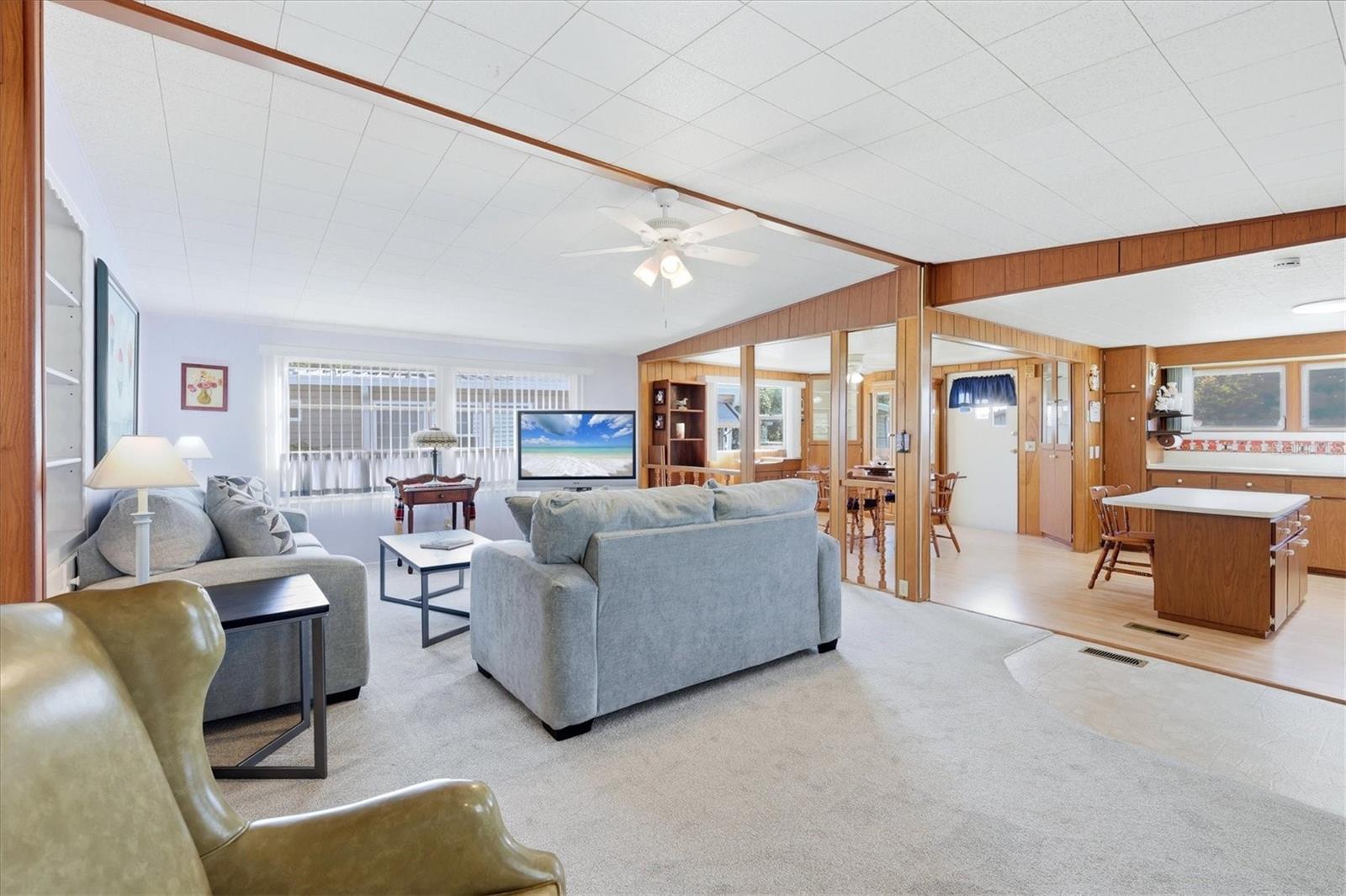 TIDEVUE/DE SOTO COMMUNITY UNIT ONE - Residential