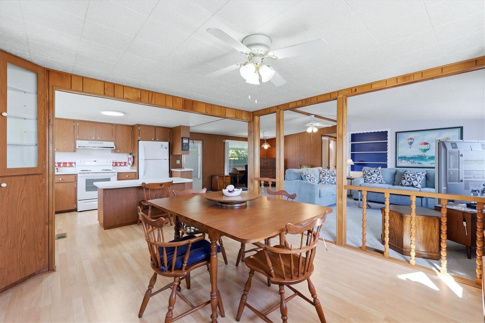 TIDEVUE/DE SOTO COMMUNITY UNIT ONE - Residential