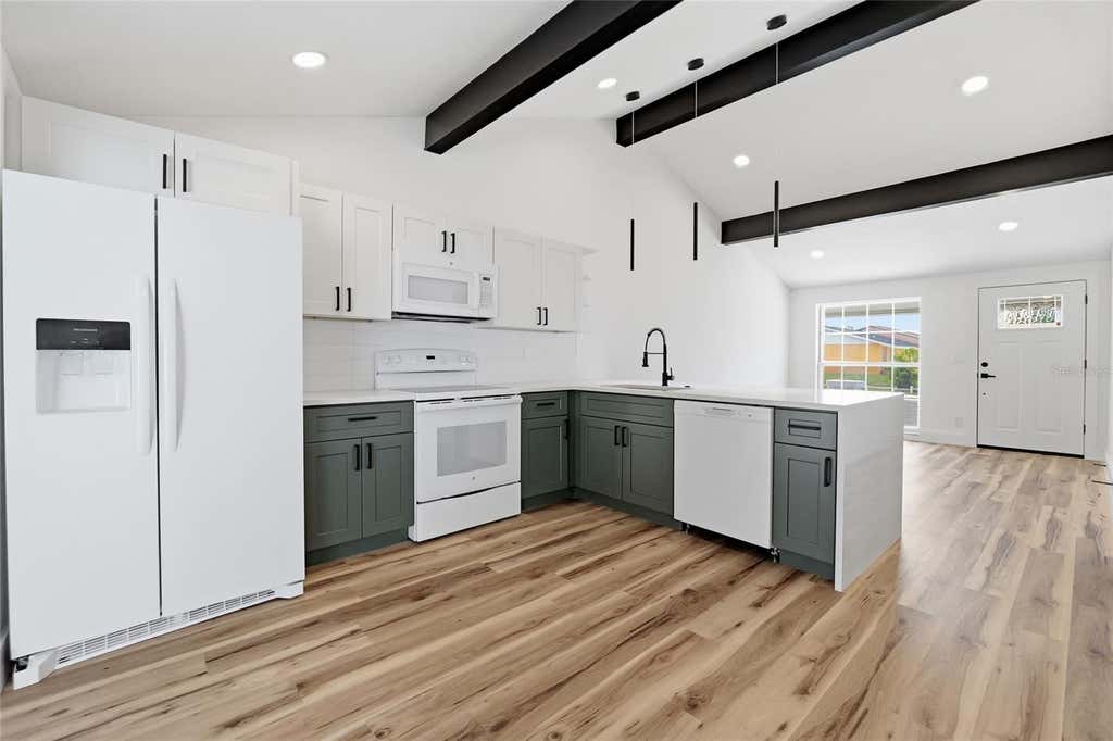 Photo of 8602 Briar Grove Cir, Tampa, FL 33615 (MLS # TB8531152)