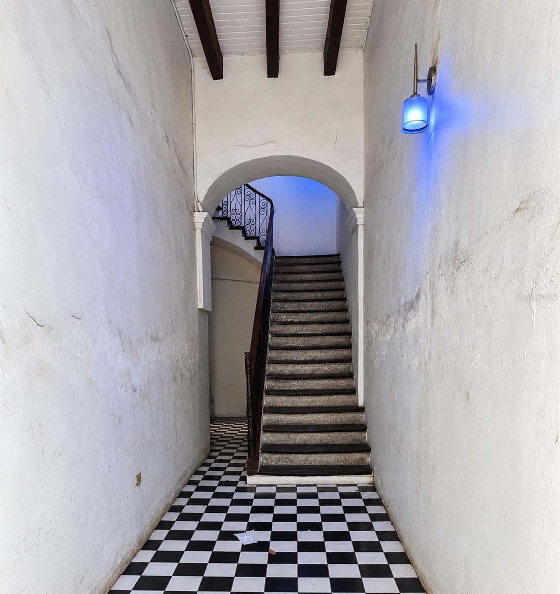311 TETUÁN ST