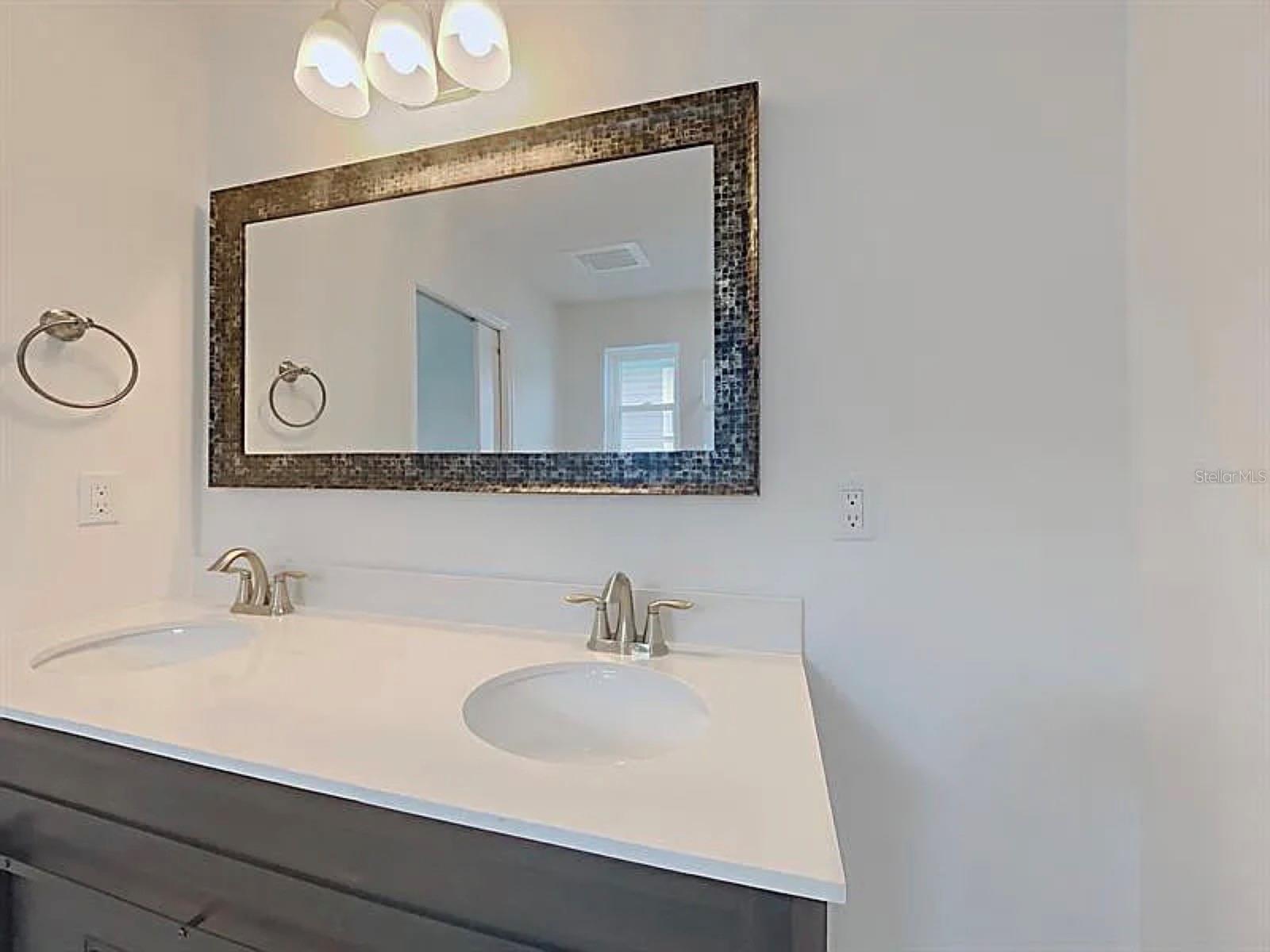 HIBISCUS GARDENS - Residential Lease