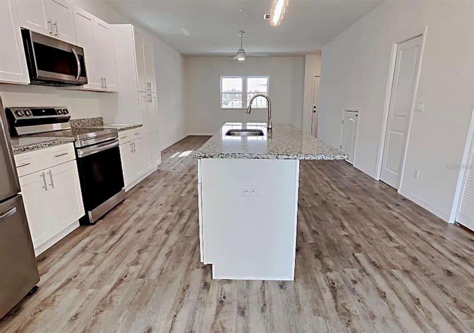 HIBISCUS GARDENS - Residential Lease