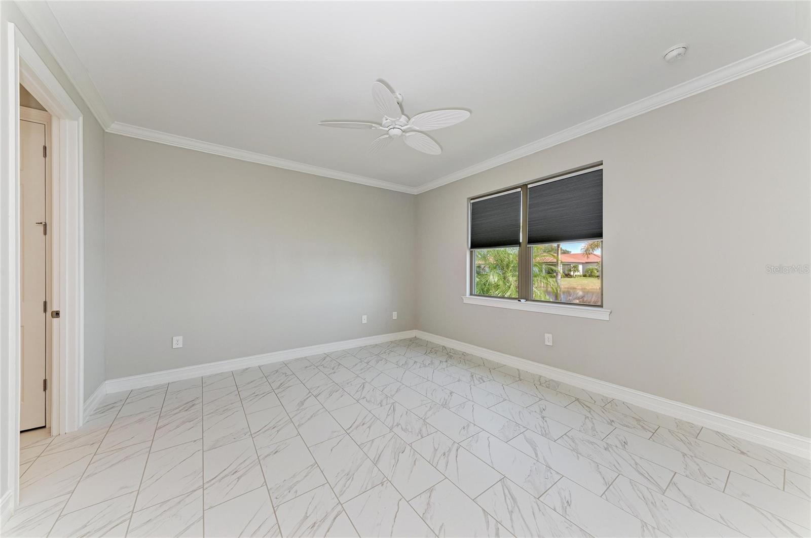 TOSCANA ISLES - Residential