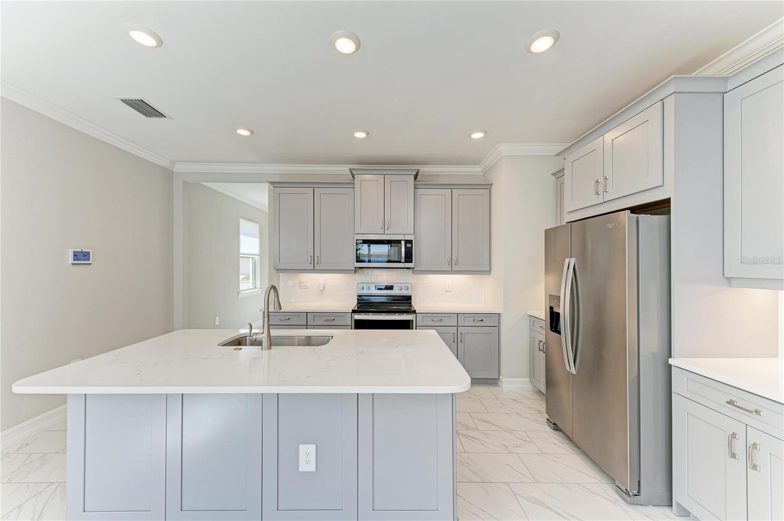 TOSCANA ISLES - Residential