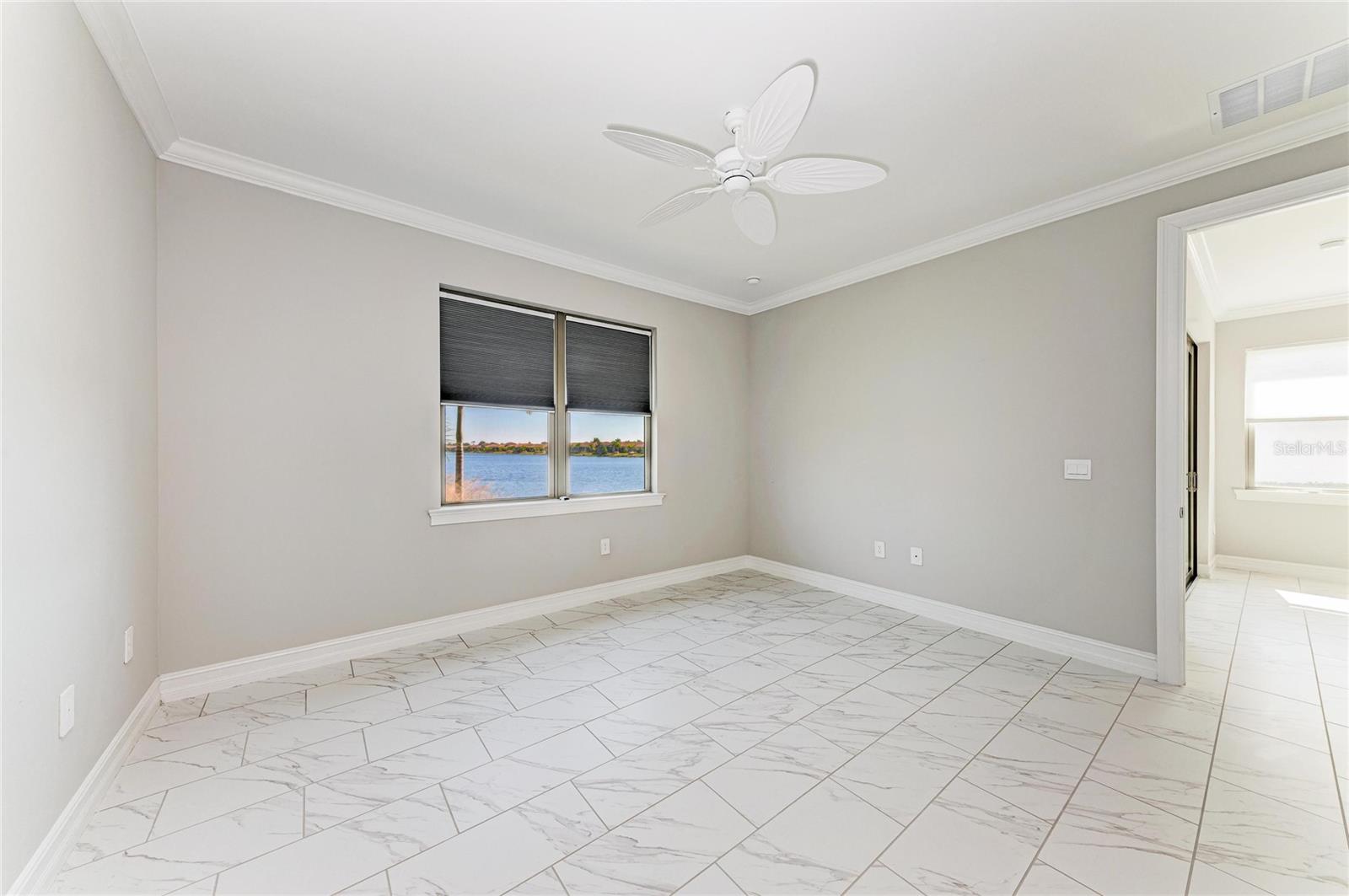 TOSCANA ISLES - Residential