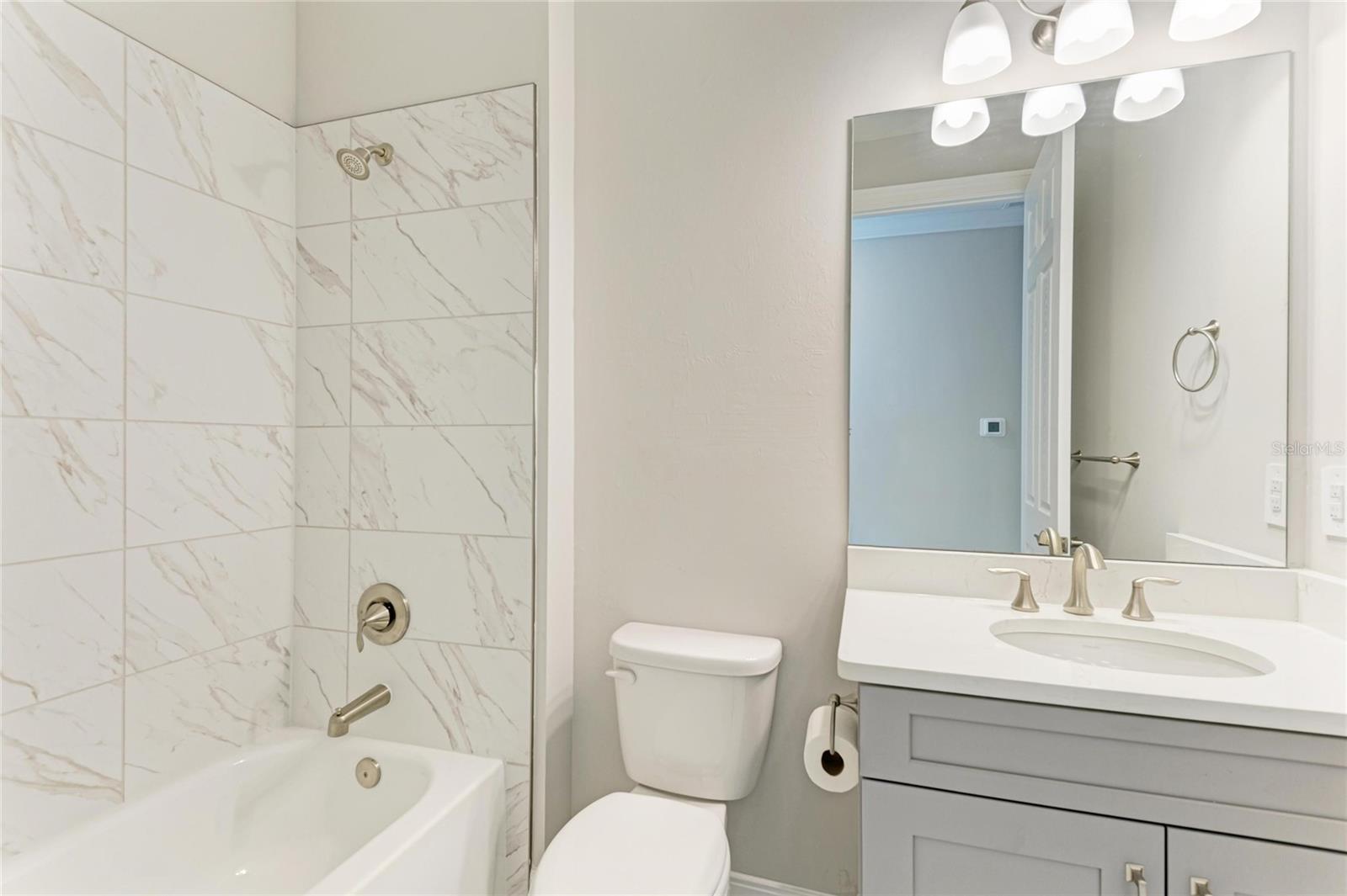 TOSCANA ISLES - Residential