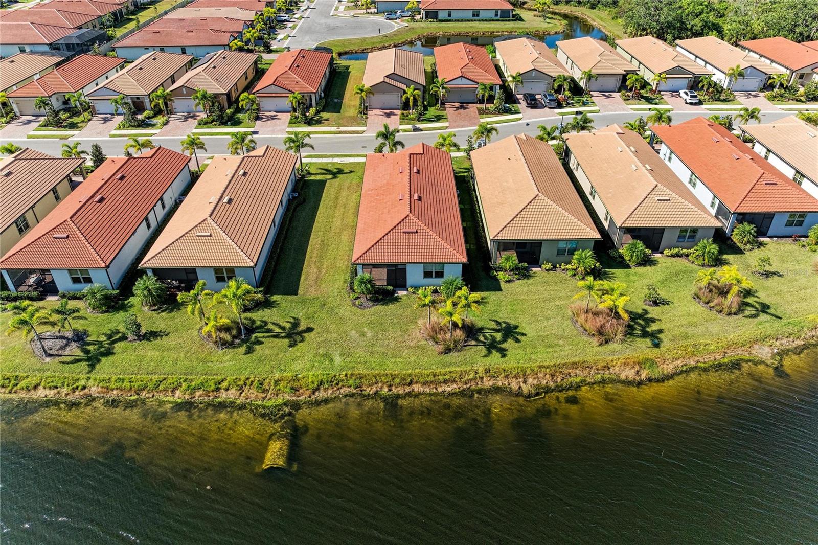 TOSCANA ISLES - Residential