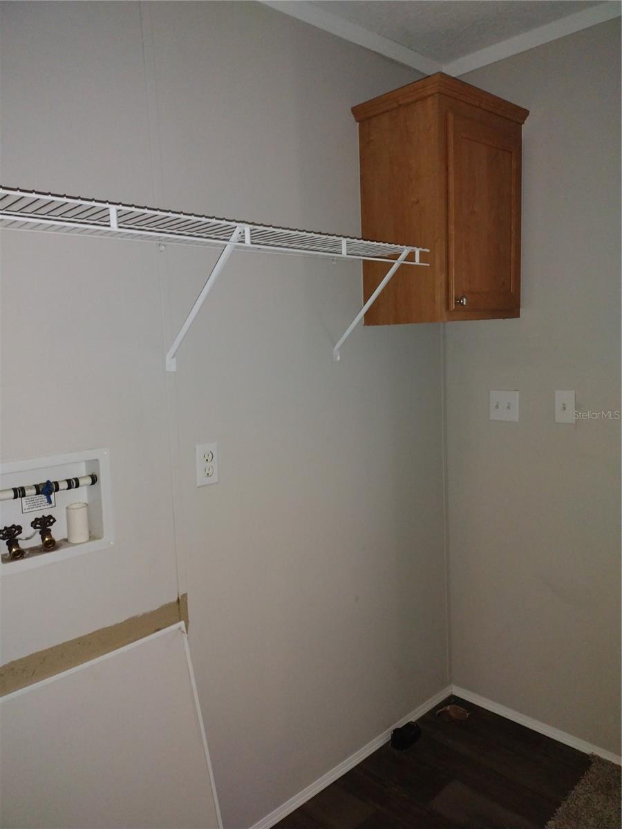 RAINBOW PARK UN 08 - Residential