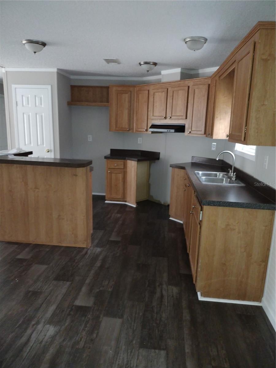 RAINBOW PARK UN 08 - Residential