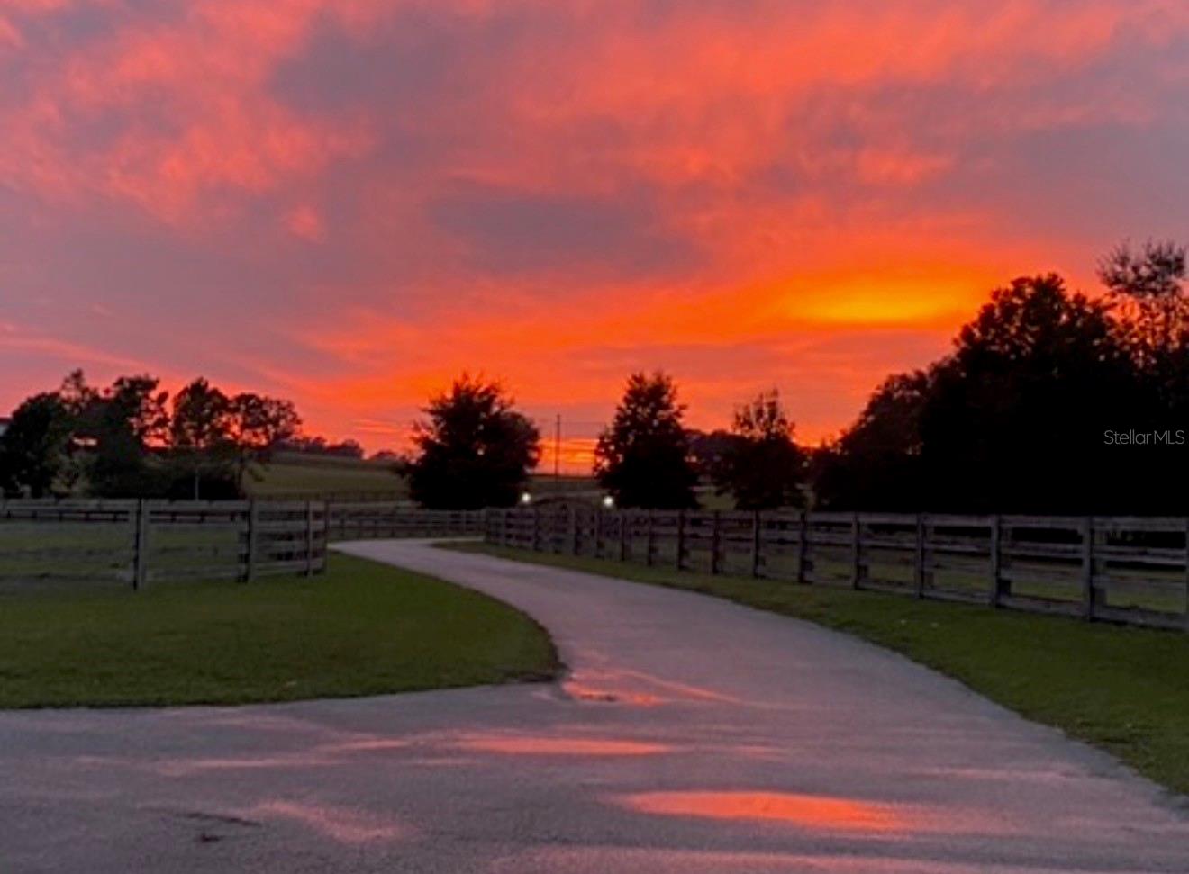 HUNTER HILL - Residential