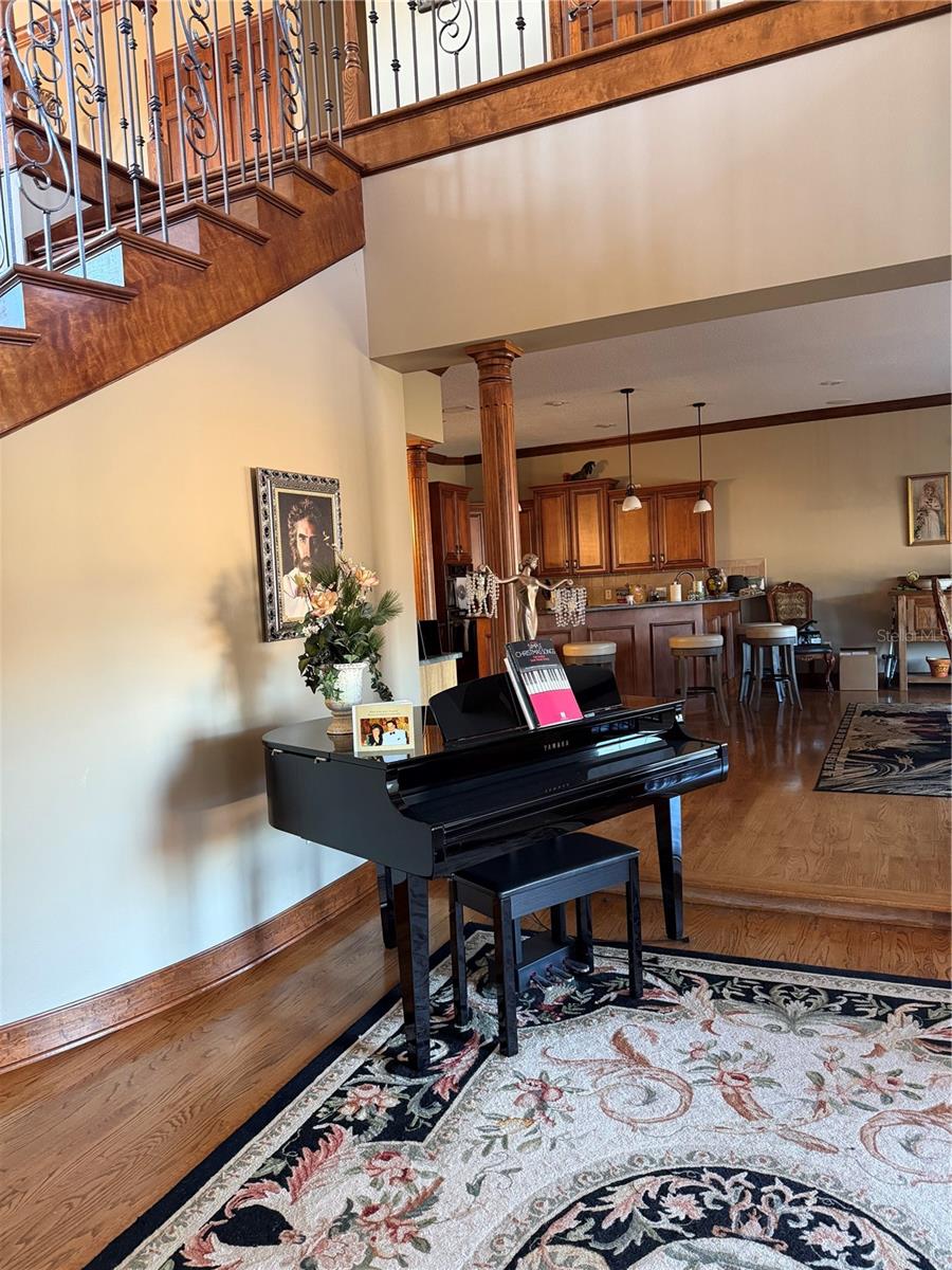 HUNTER HILL - Residential