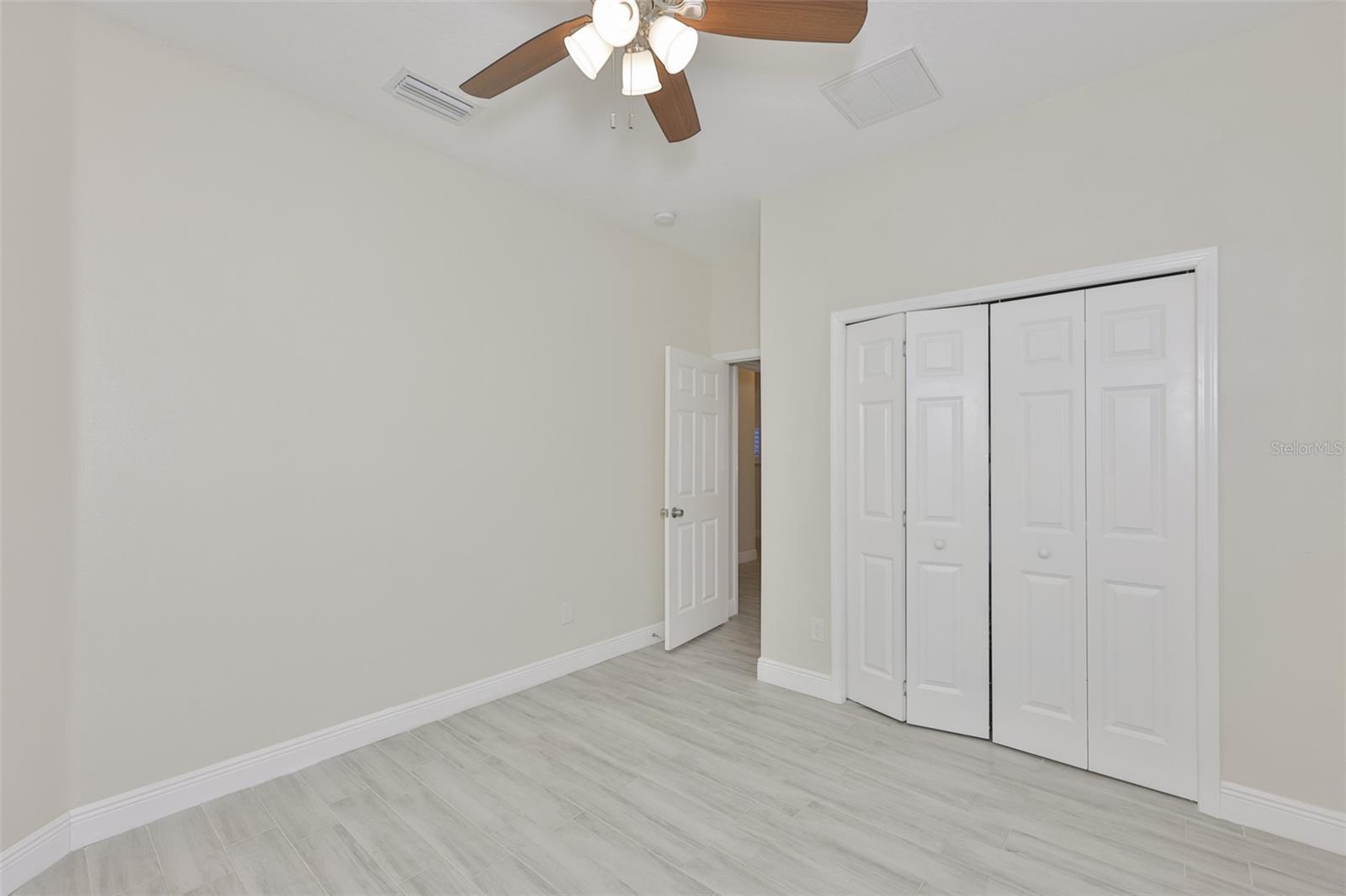 SULPHUR SPGS - Residential