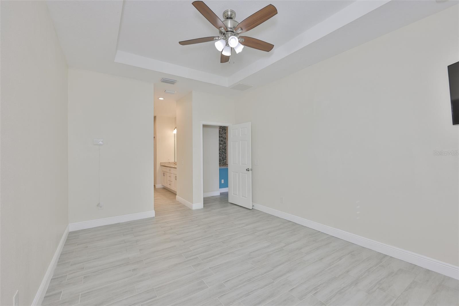 SULPHUR SPGS - Residential