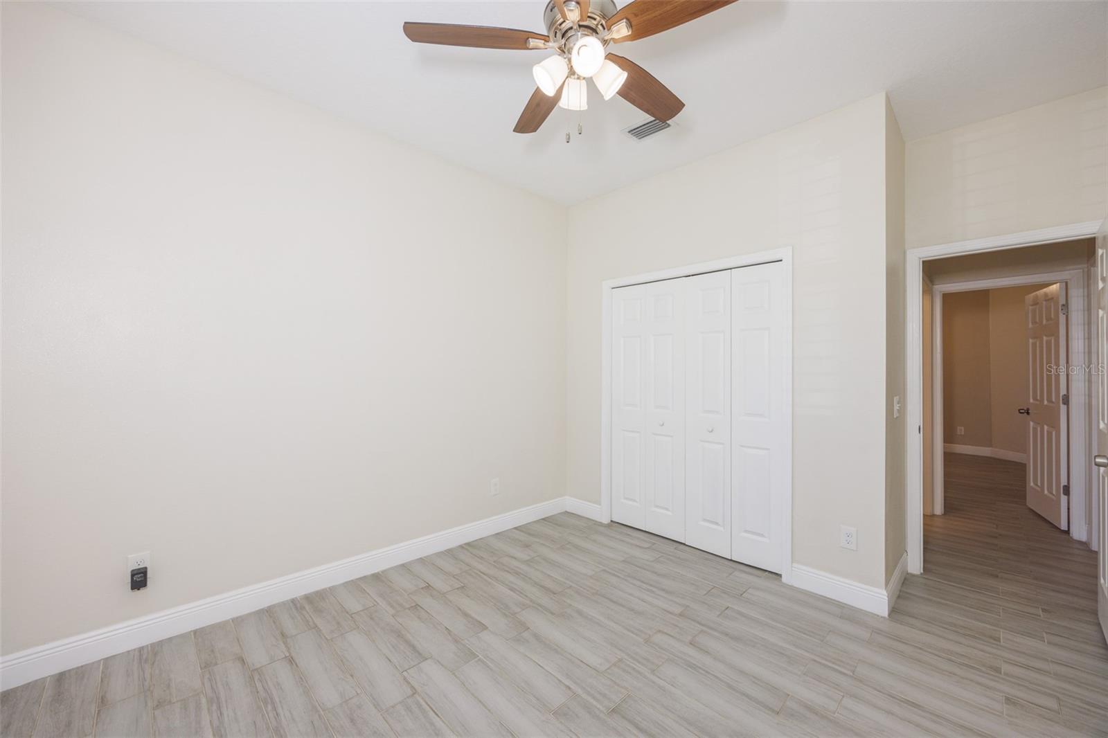 SULPHUR SPGS - Residential