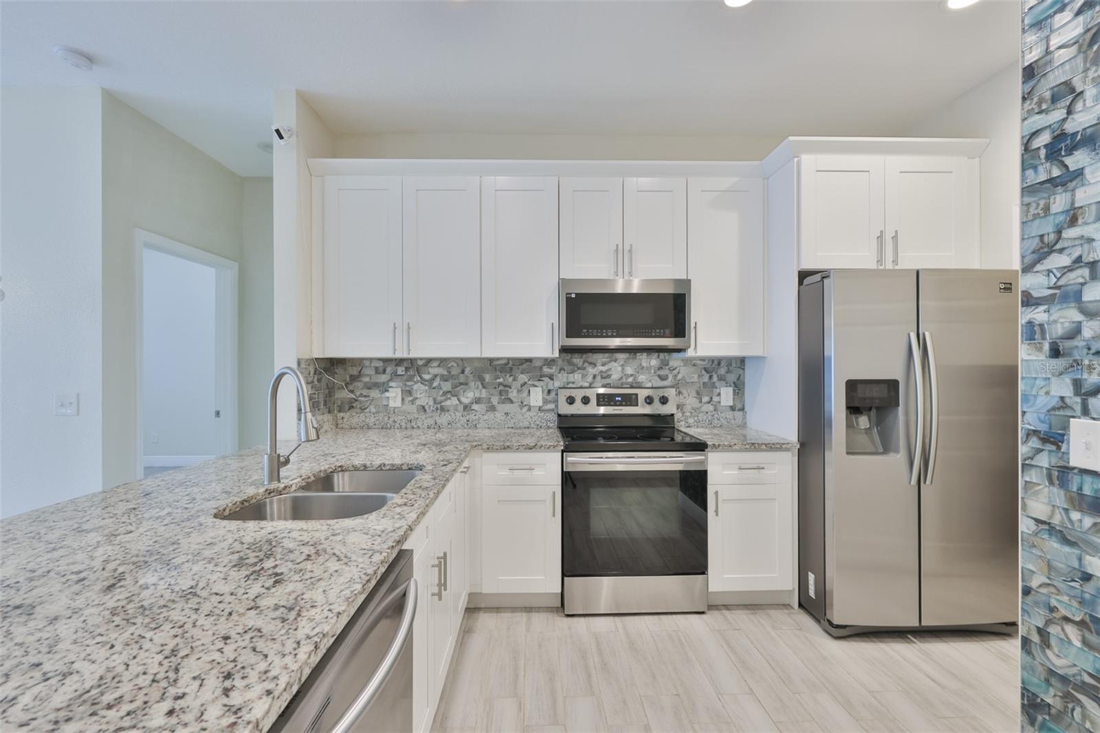 SULPHUR SPGS - Residential