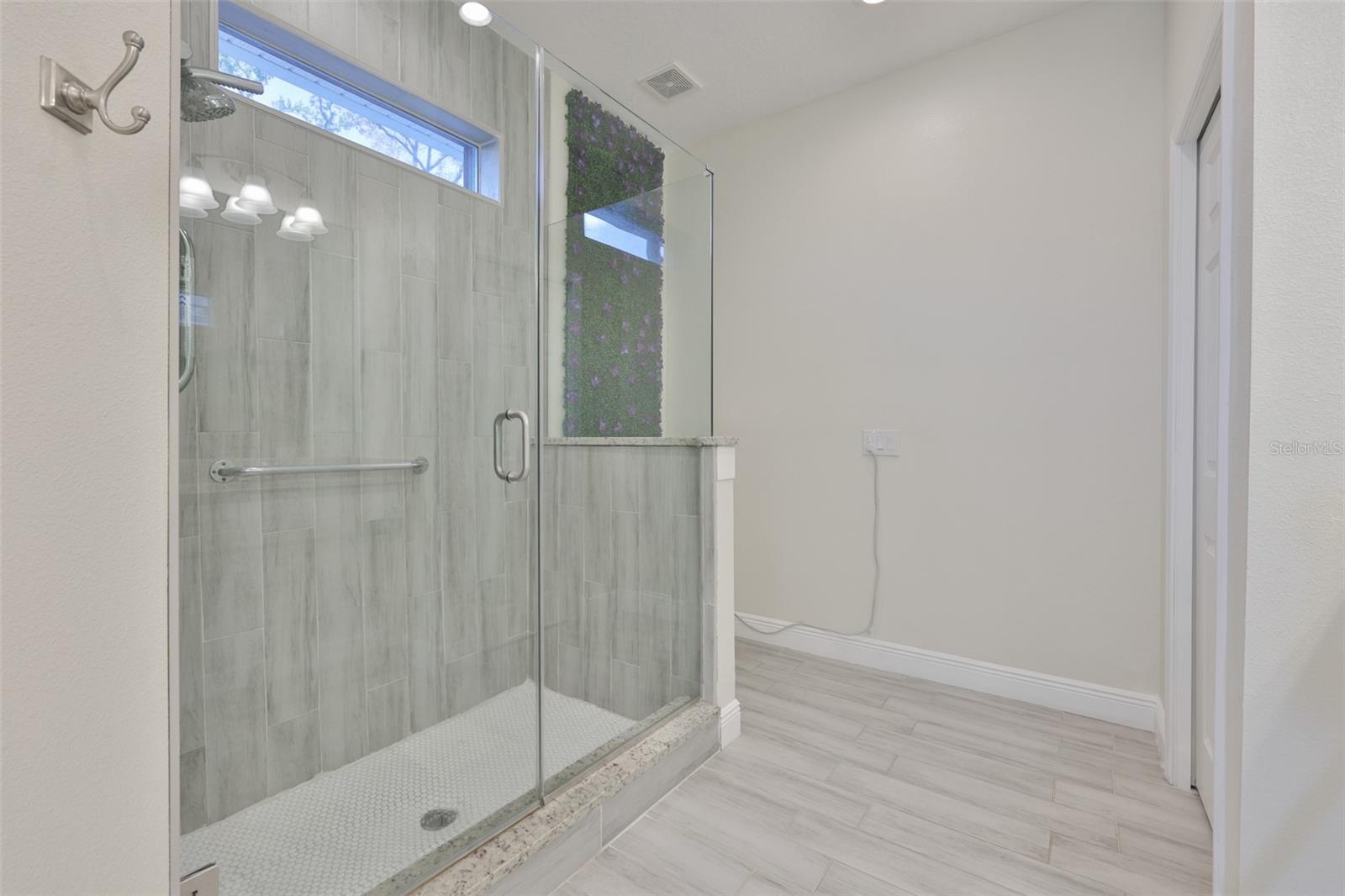 SULPHUR SPGS - Residential