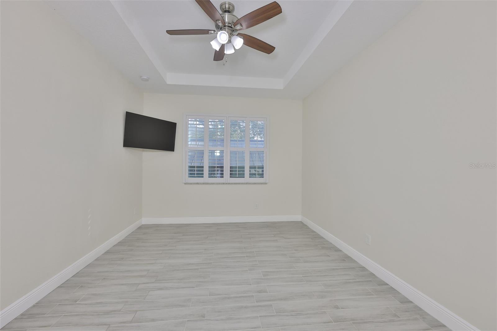 SULPHUR SPGS - Residential