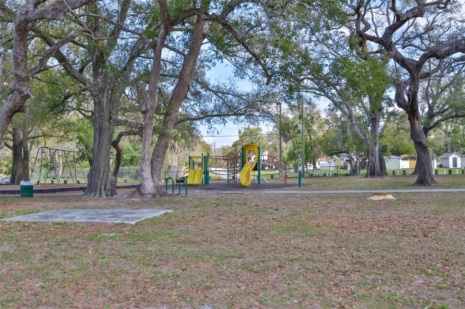 SULPHUR SPGS - Residential