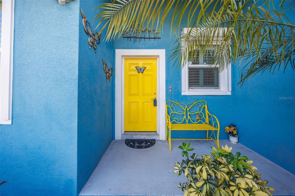 Photo of 8607 N Taliaferro Avenue, Tampa, FL 33604 (MLS # TB8483525)