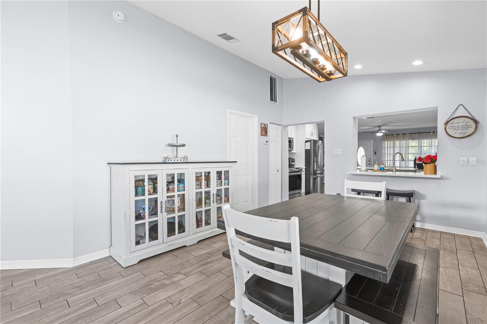 WHITE WOOD TERRACE - Residential