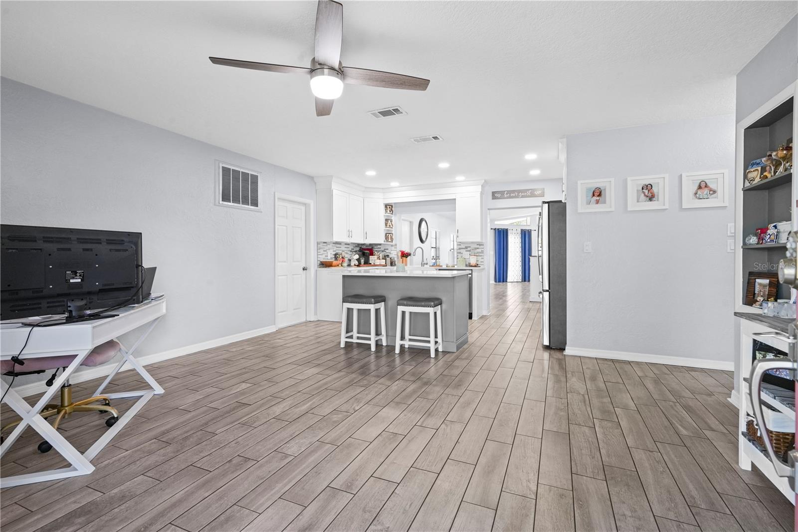 WHITE WOOD TERRACE - Residential