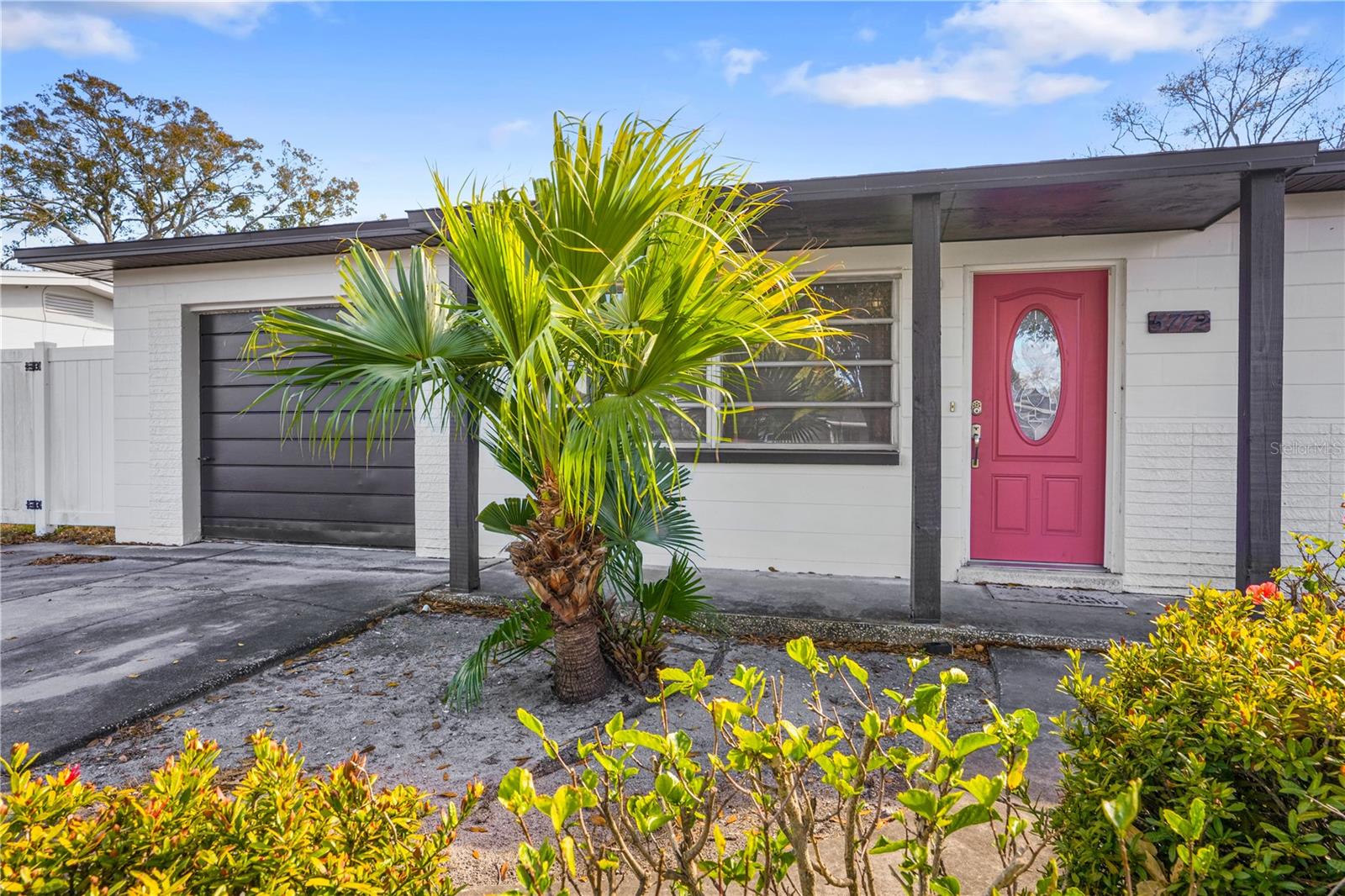 WHITE WOOD TERRACE - Residential