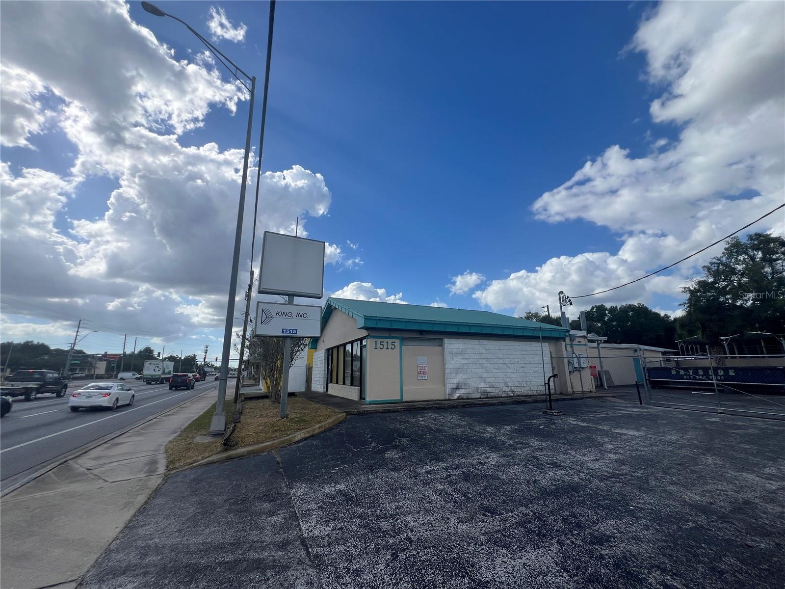 RIVERSIDE ESTATES CORR - Commercial Sale
