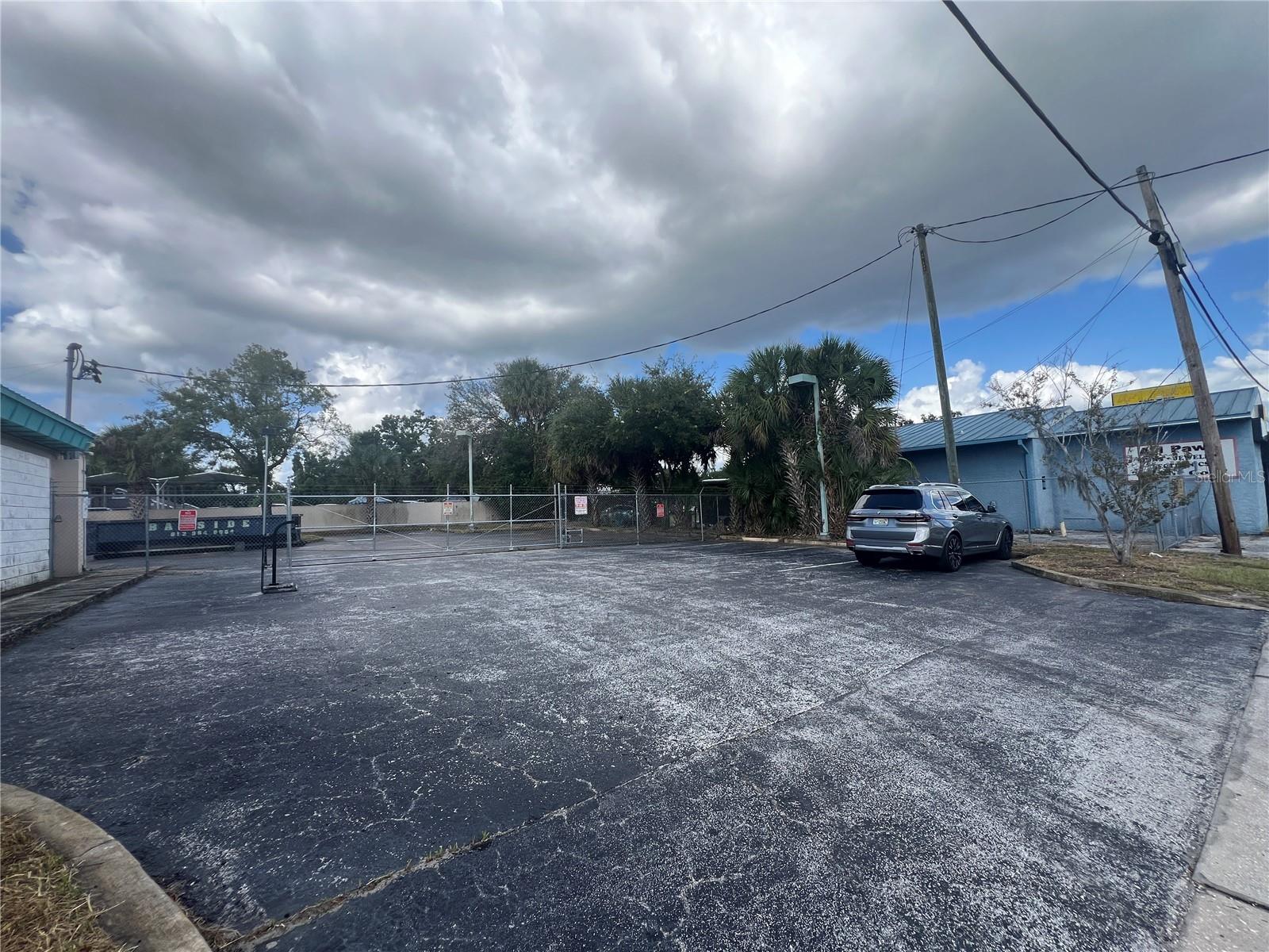 RIVERSIDE ESTATES CORR - Commercial Sale