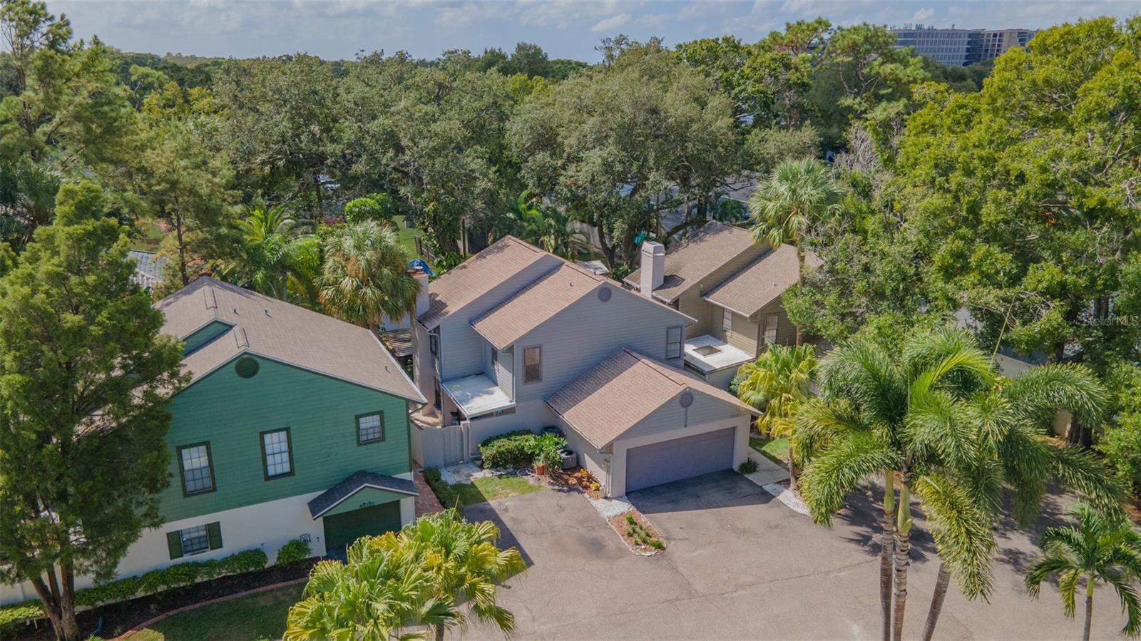 BRETTON WOODS AT WESTSHORE A C - Residential