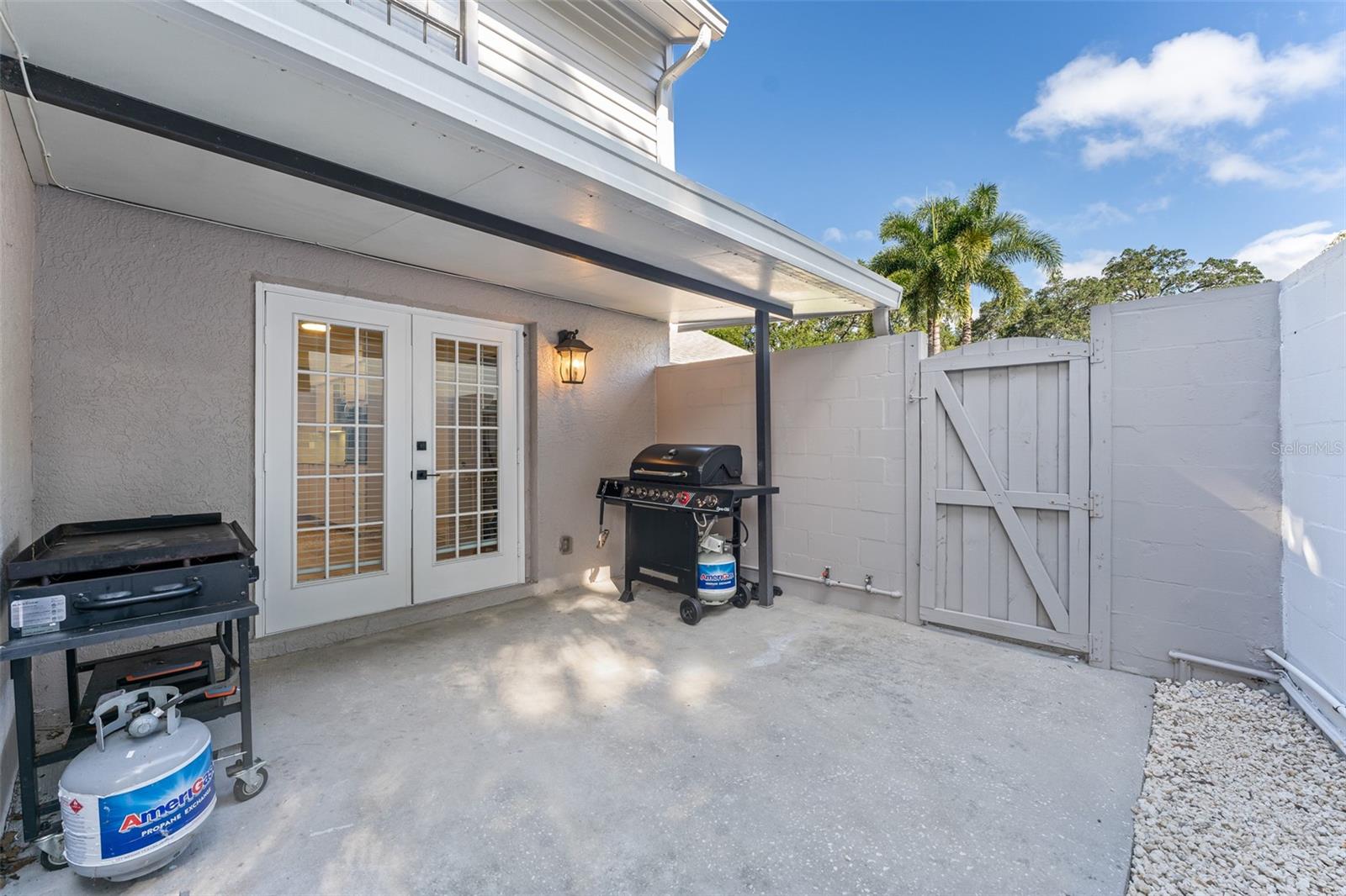 BRETTON WOODS AT WESTSHORE A C - Residential