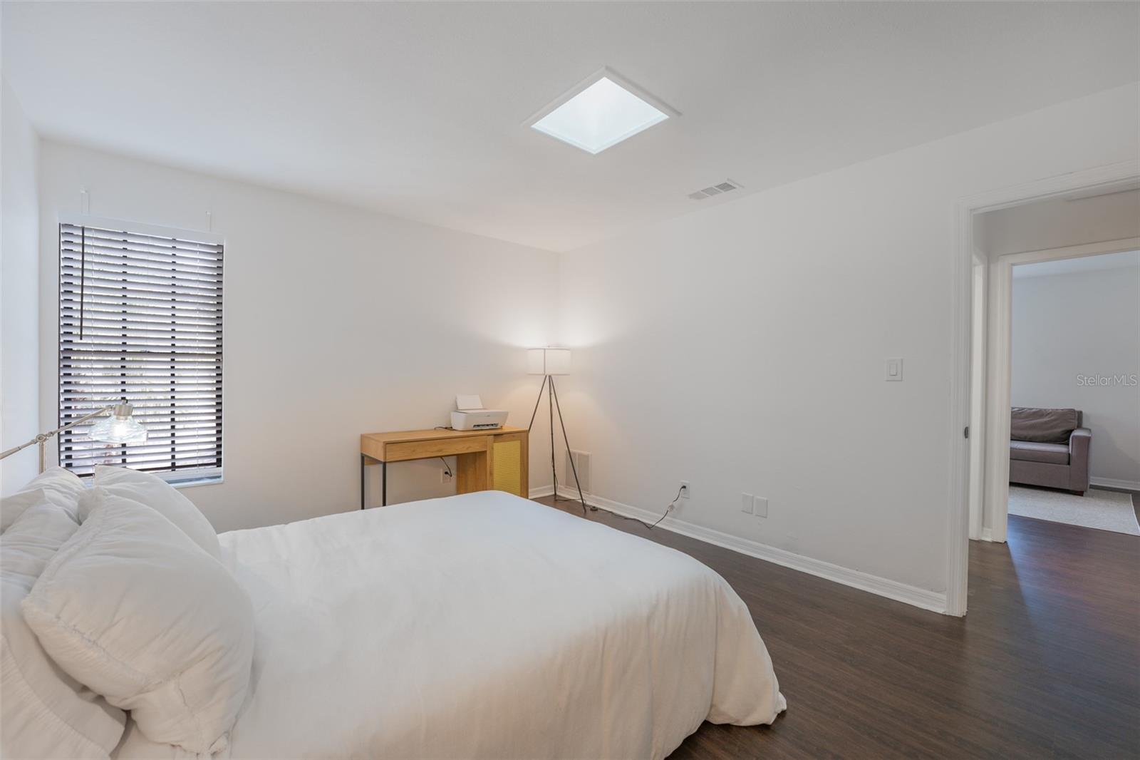 BRETTON WOODS AT WESTSHORE A C - Residential