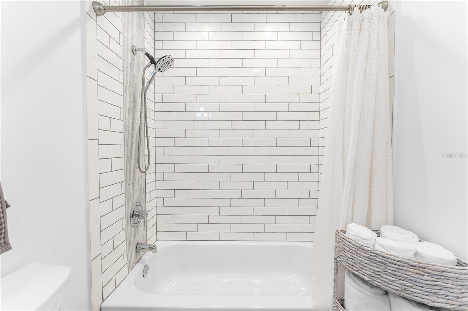 BRETTON WOODS AT WESTSHORE A C - Residential