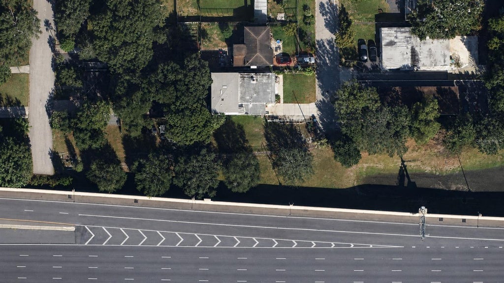 Photo of 418 S Hyer Avenue, Orlando, FL 32801 (MLS # O6432653)