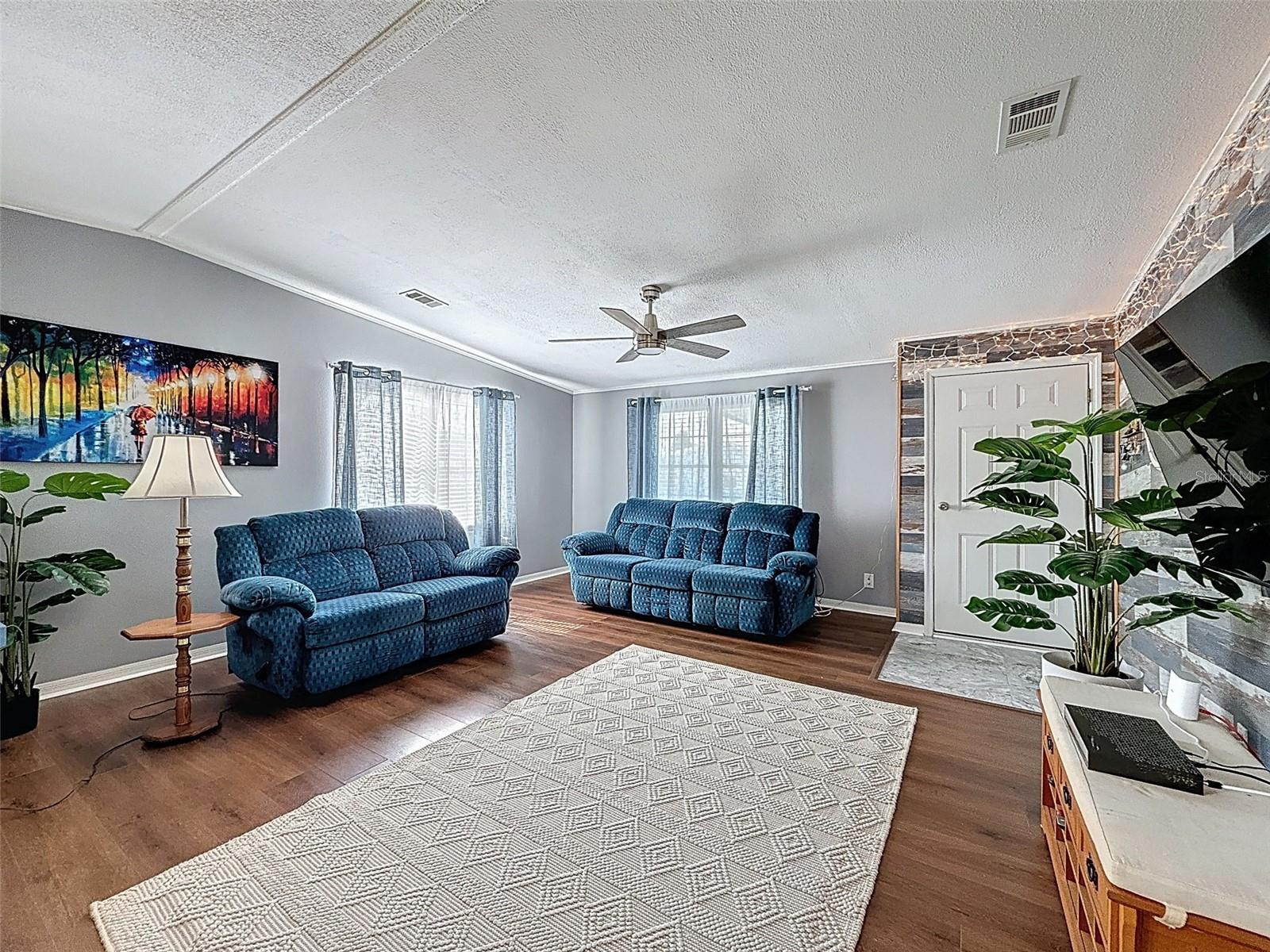 SWEETWATER GOLF & TENNIS CLUB ADD 01 - Residential