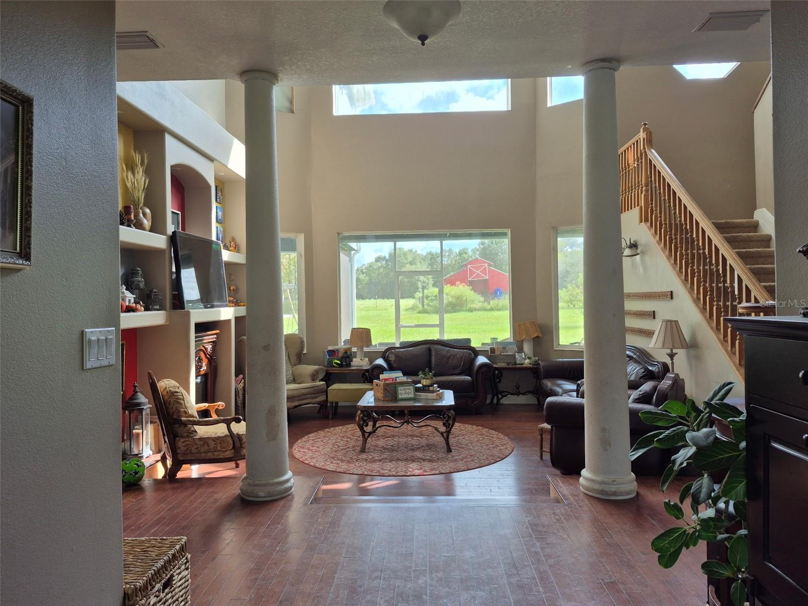 ACREAGE - Residential