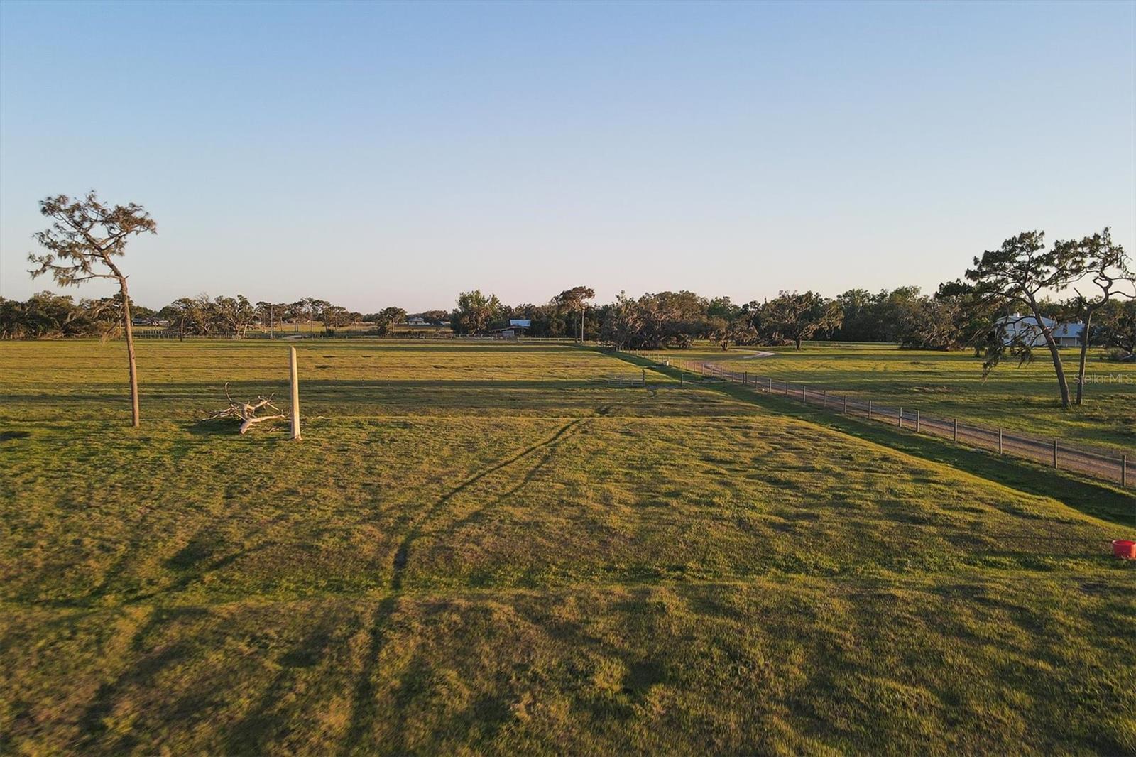 ACREAGE & UNREC - Land