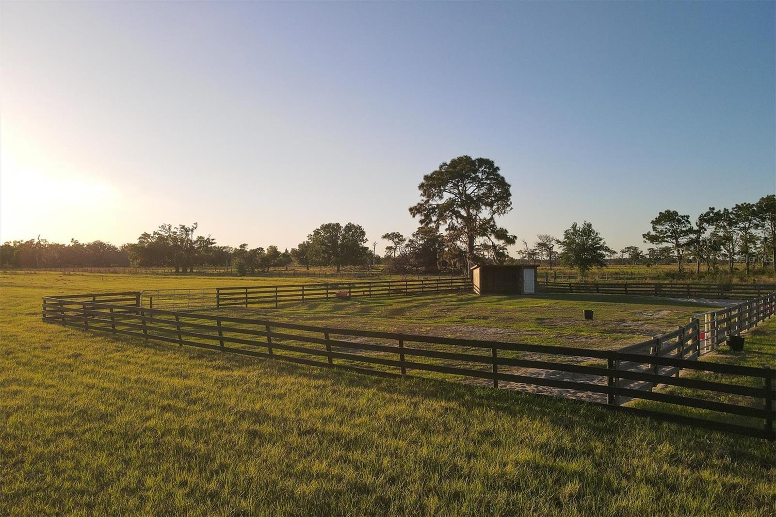 ACREAGE & UNREC - Land