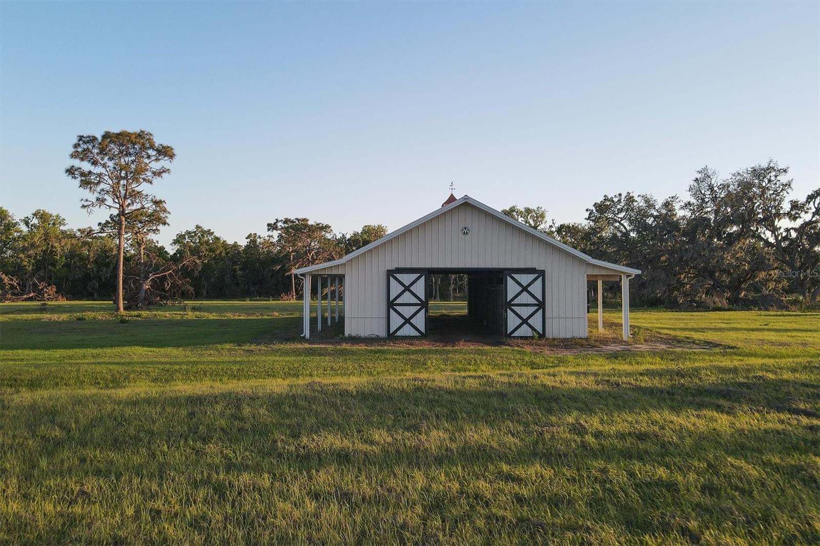 ACREAGE & UNREC - Land