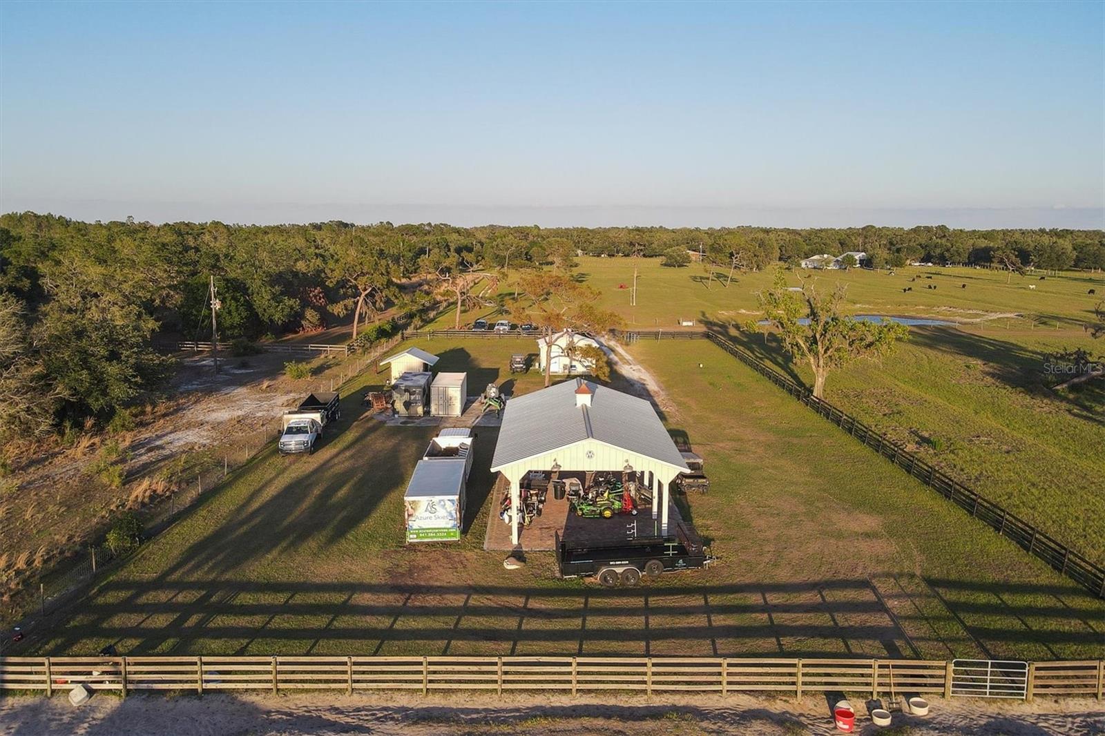 ACREAGE & UNREC - Land