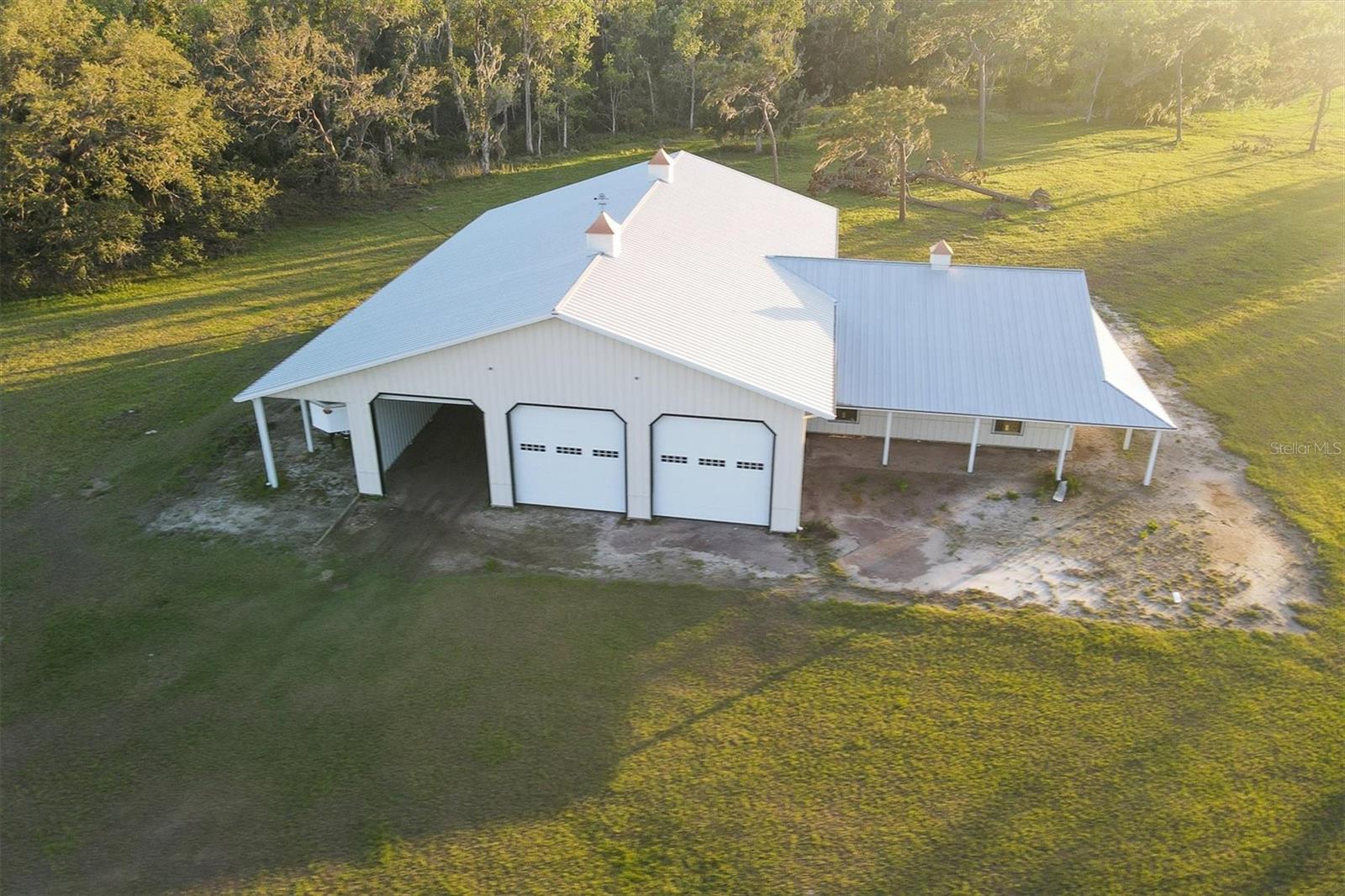 ACREAGE & UNREC - Land