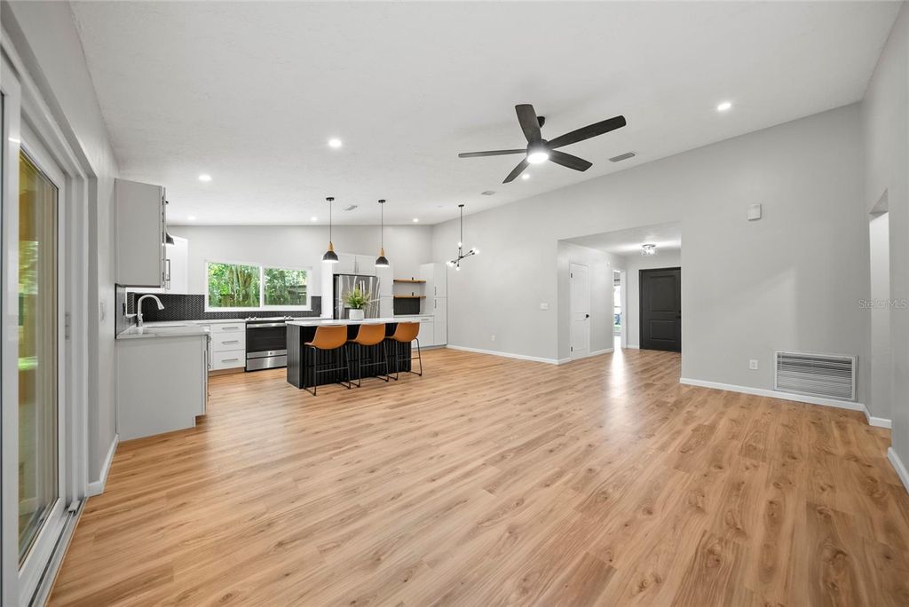 Photo of 4639 Cabbage Palm Drive, Valrico, FL 33596 (MLS # TB8399706)