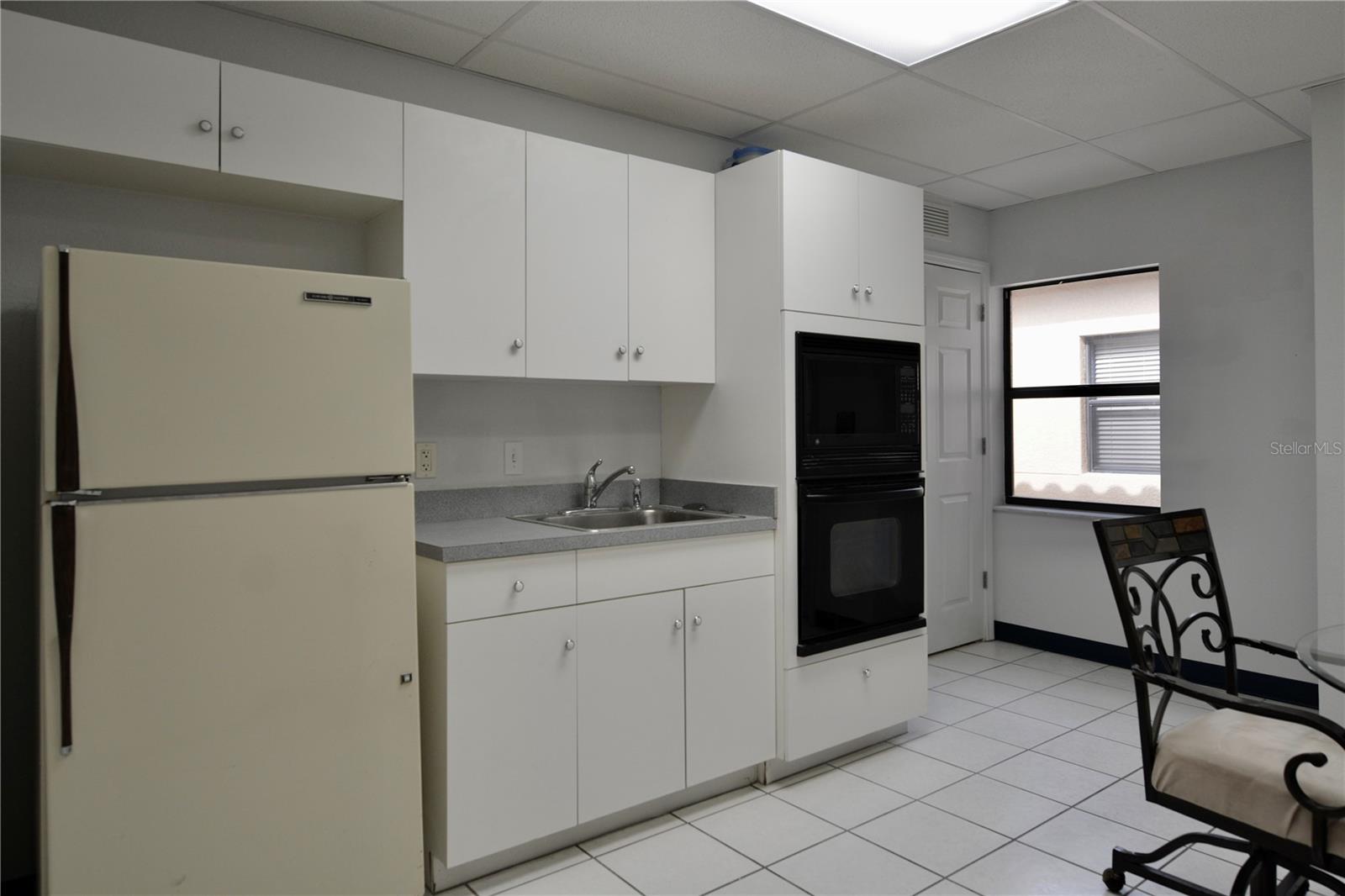 JCC 9 - Commercial Sale