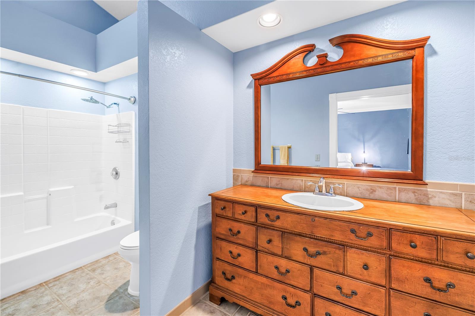 BARNARD ERASTUS A S REV SUB - Residential