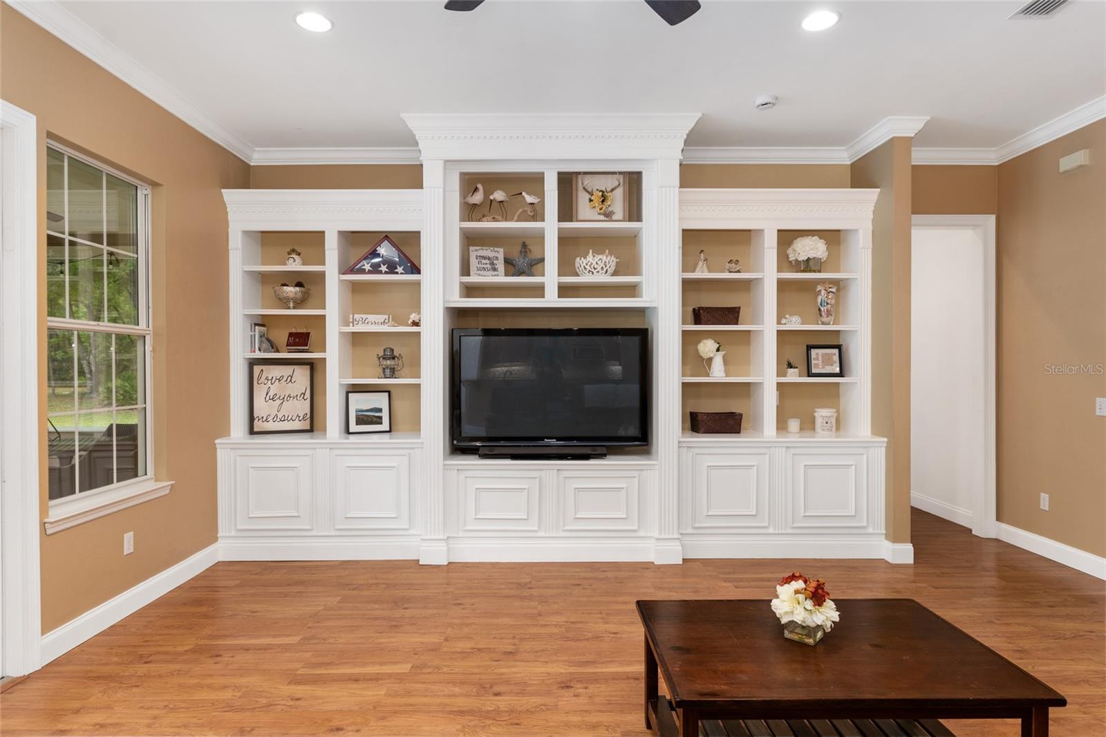 TRAILS THE - Residential