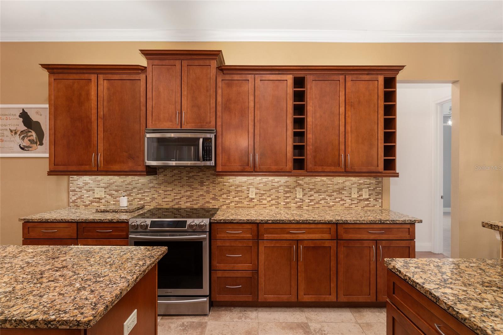 TRAILS THE - Residential