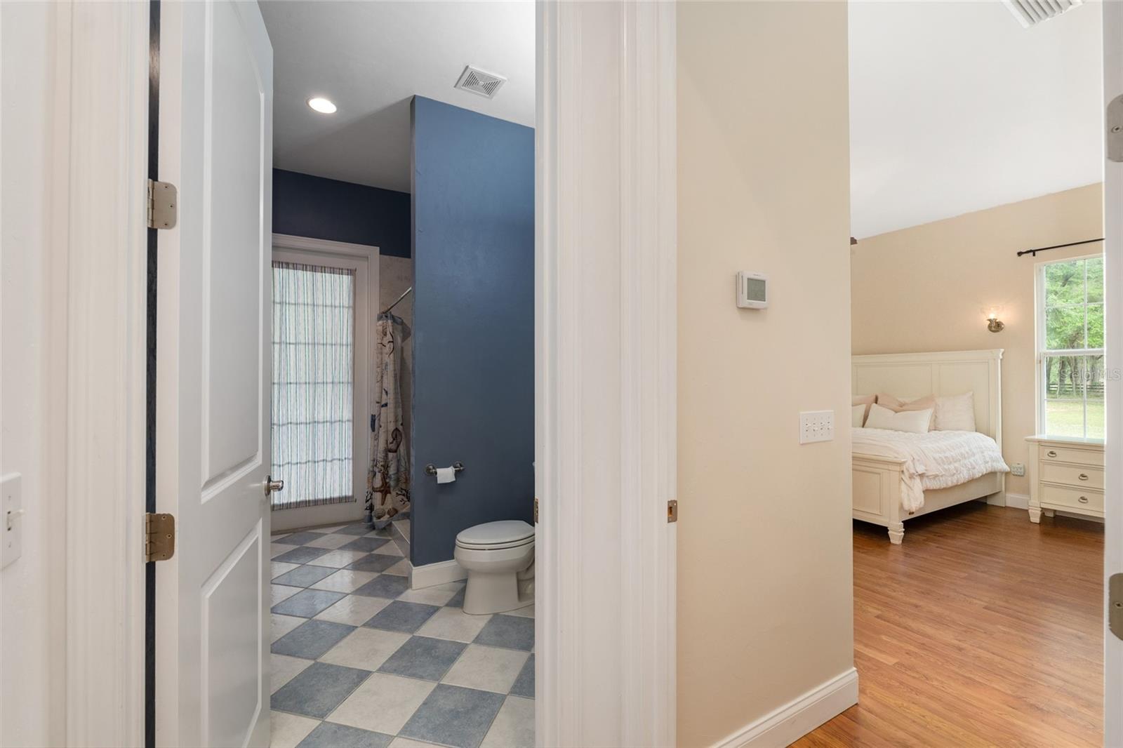 TRAILS THE - Residential