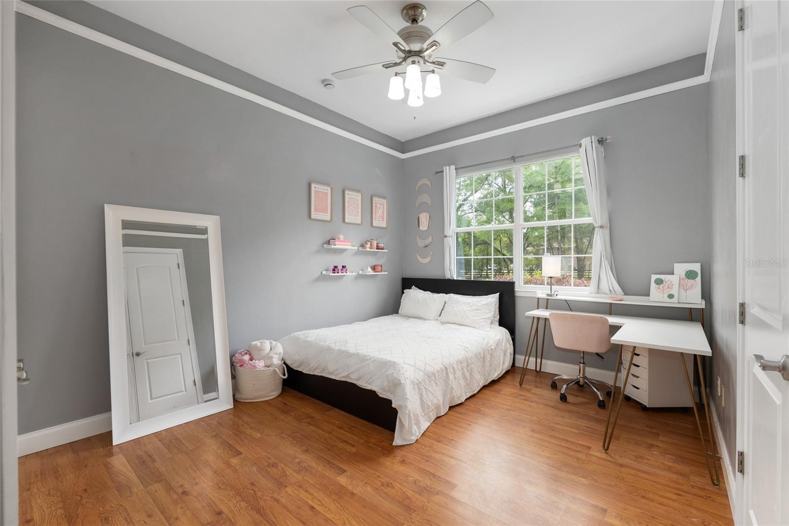 TRAILS THE - Residential