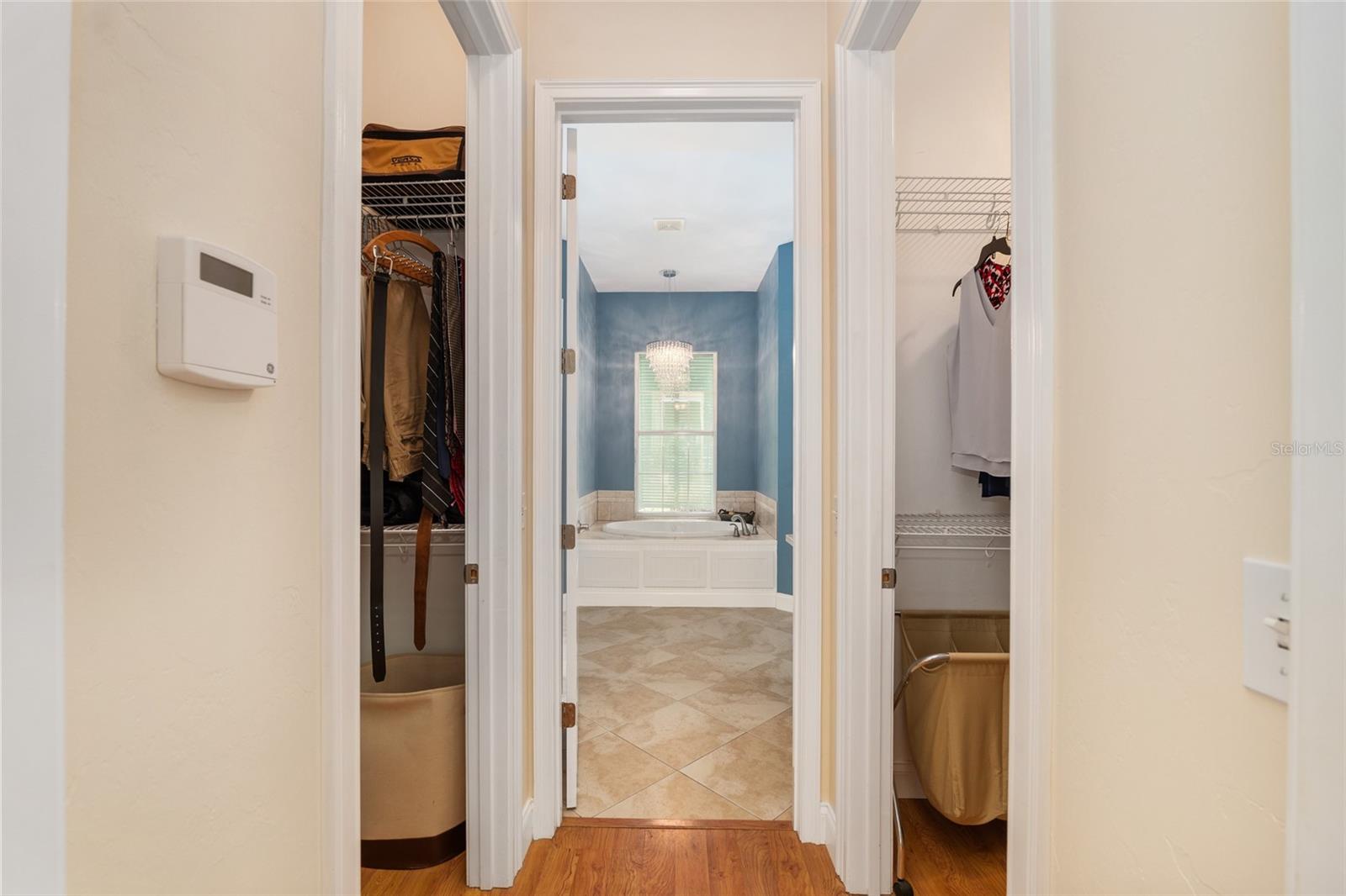 TRAILS THE - Residential